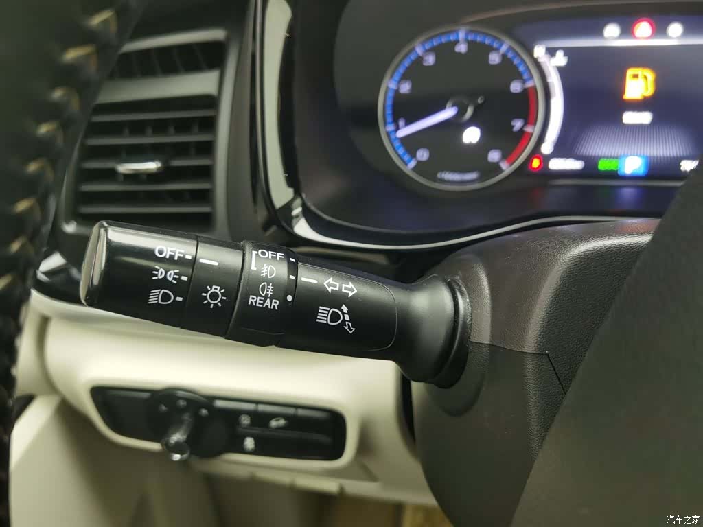 Trumpchi M8, 2018 21