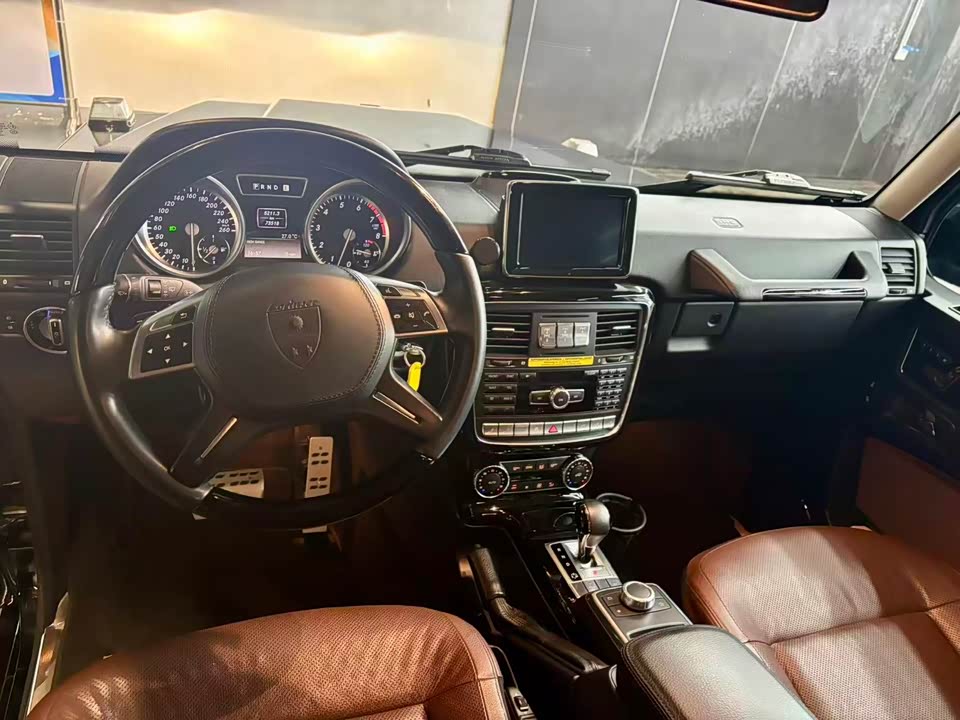 Mercedes-Benz G-class