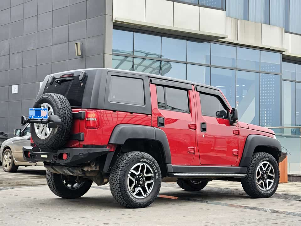 Beijing BJ40