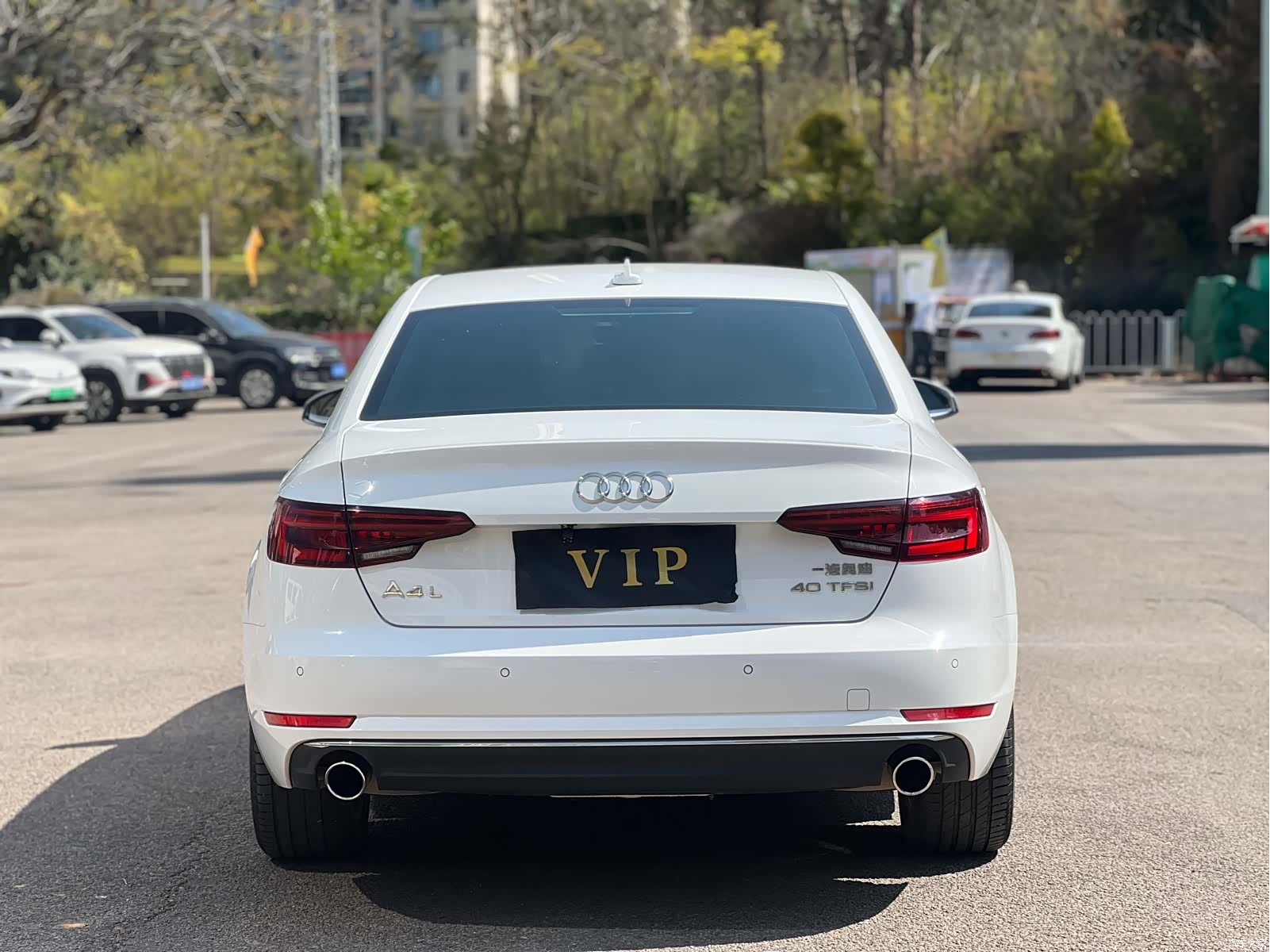 Audi A4L, 2018 8