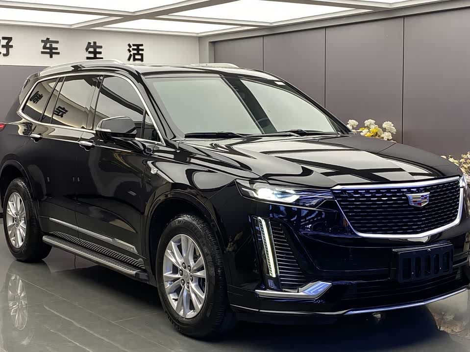 Cadillac XT6