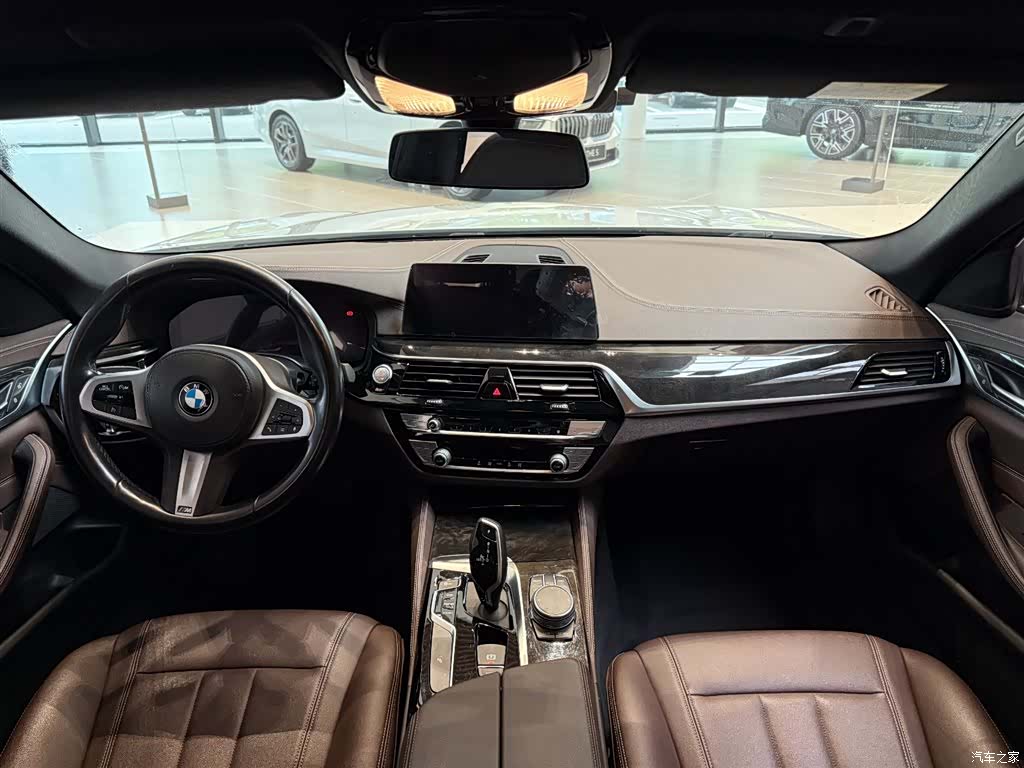 BMW 5 Series, 2020 10