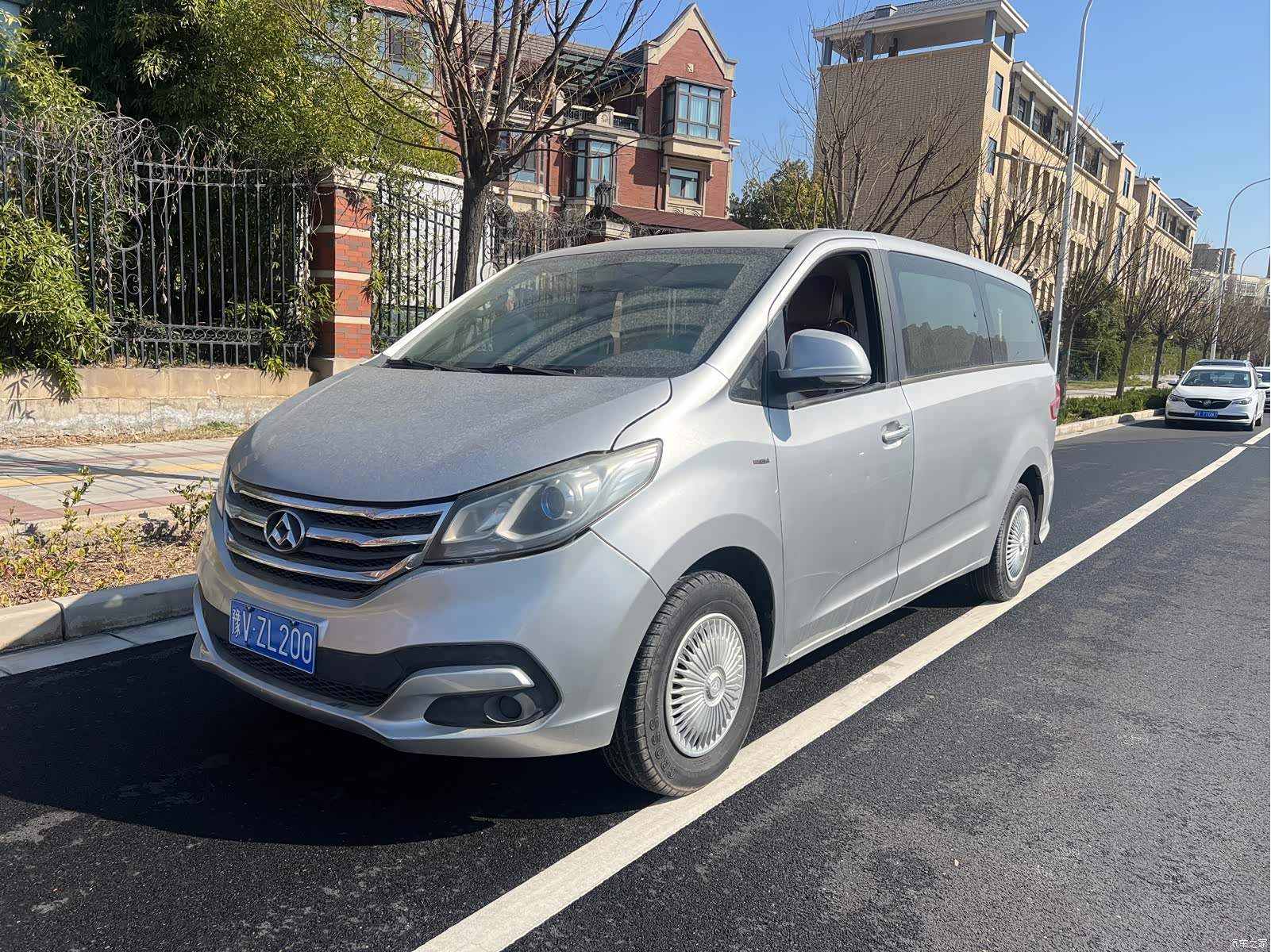 Maxus G10, 2016 1