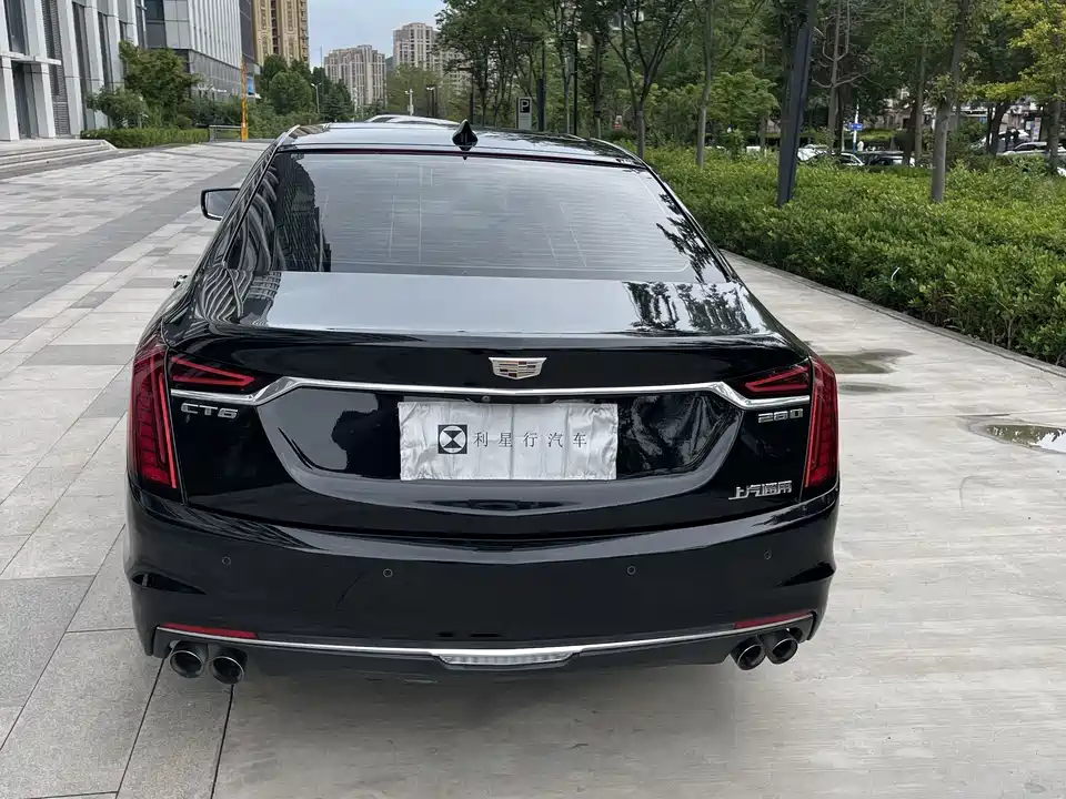 Cadillac CT6