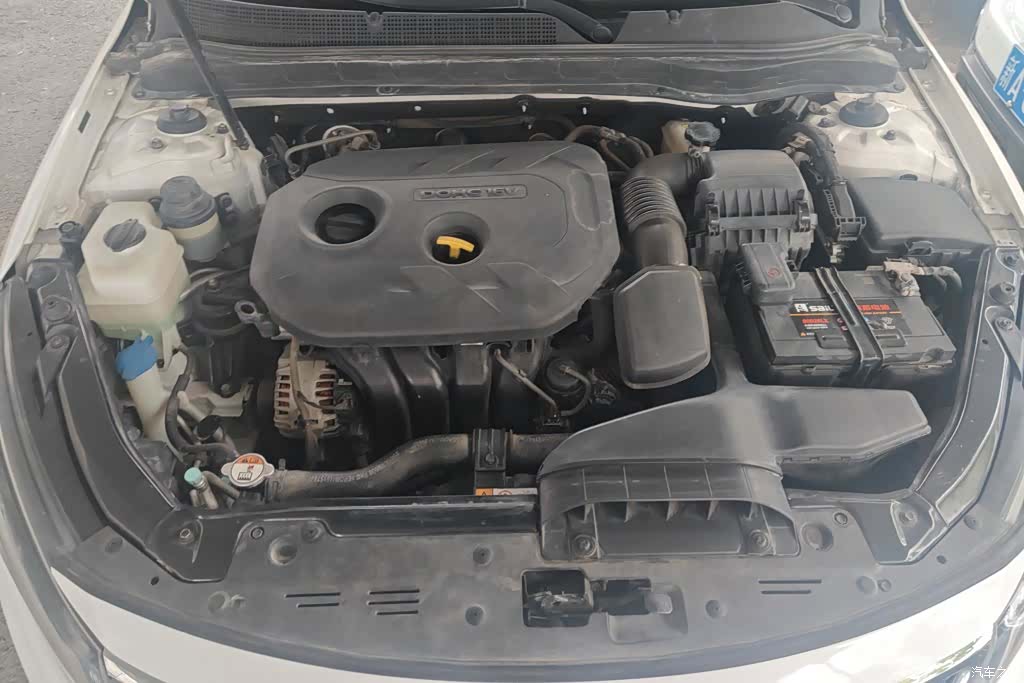 Kia K5, 2014 10