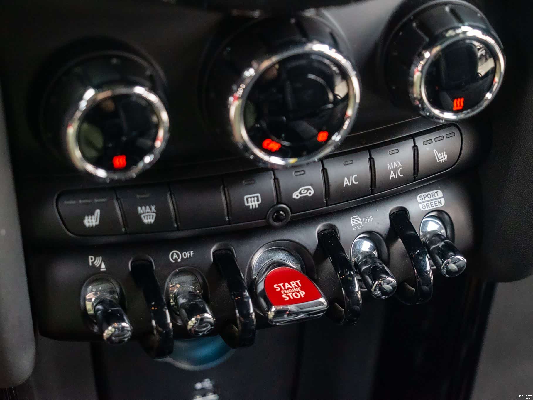 Mini Cooper, 2023 16
