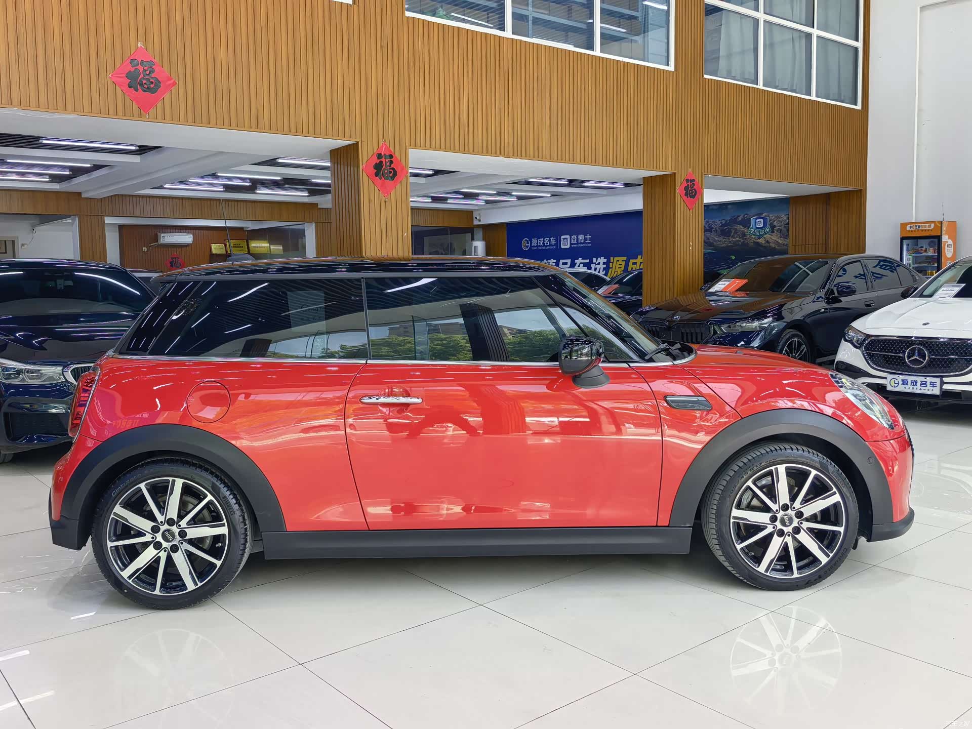 Mini Cooper, 2022 все фото