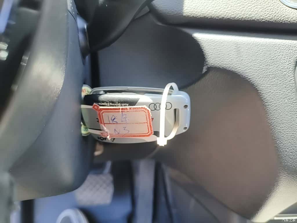 Audi Q3, 2018 9