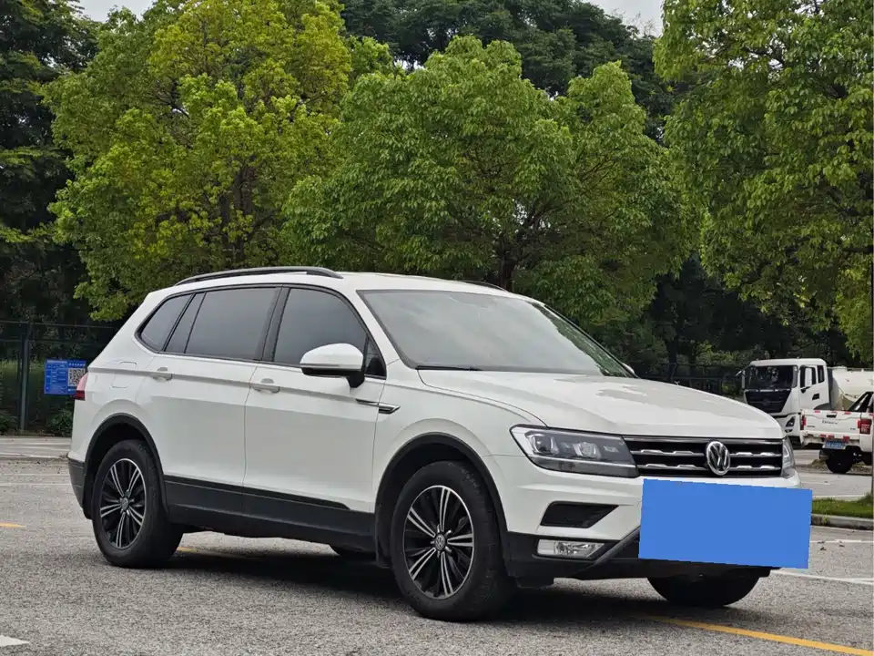 Volkswagen Tiguan L