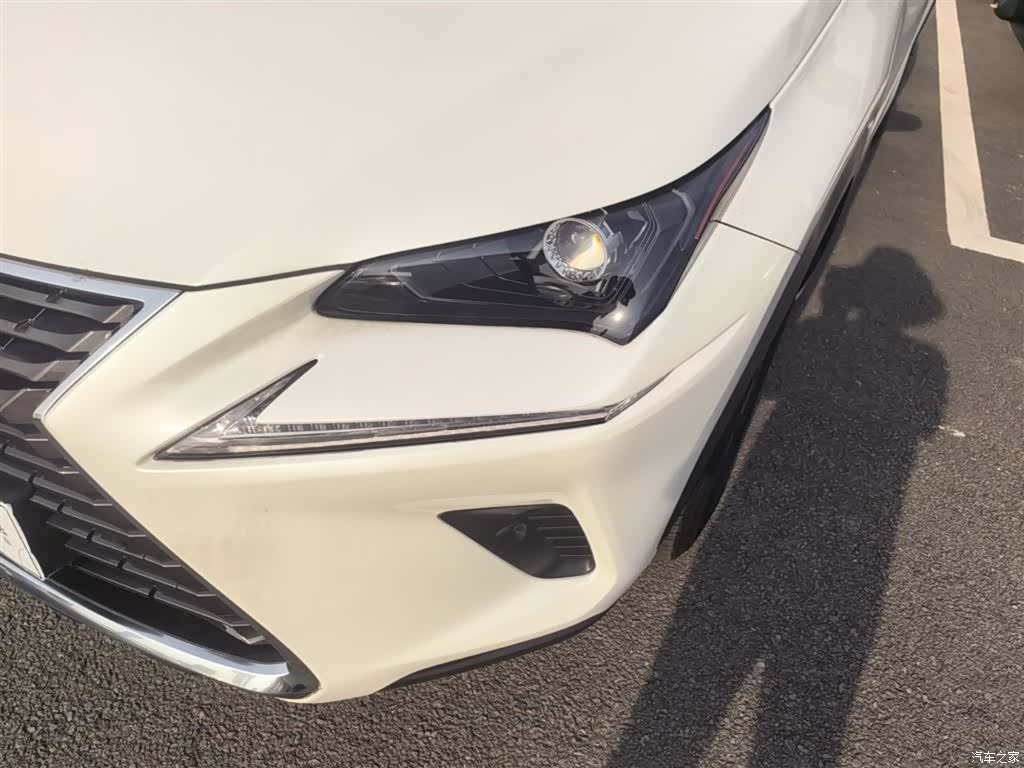 Lexus NX, 2019 24