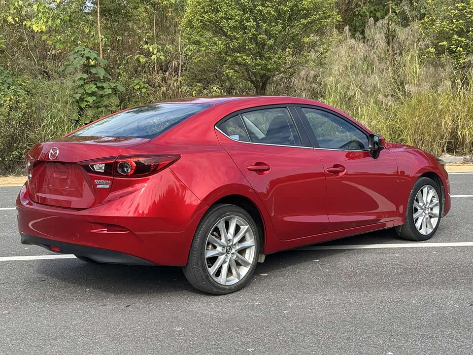 Mazda 3 Angkesaila