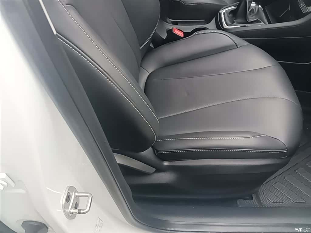 Roewe i5, 2021 25