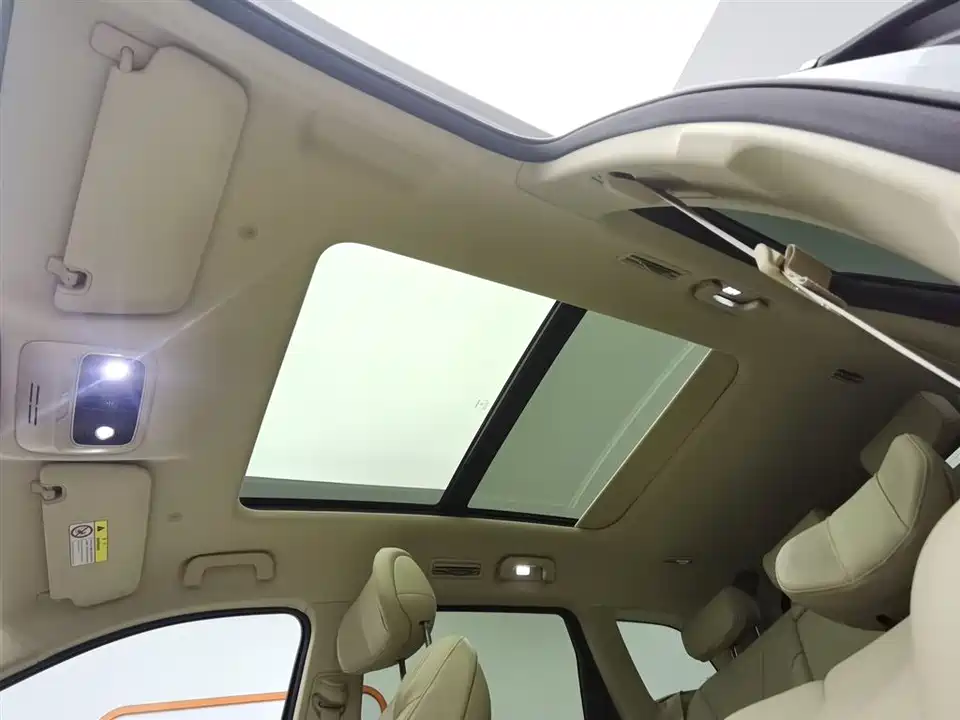 AITO Ask the world M7