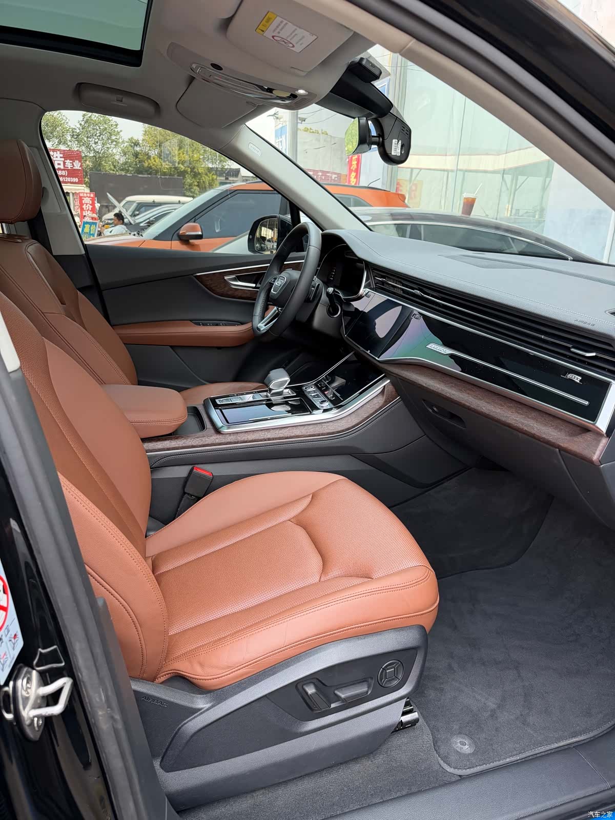 Audi Q7, 2023 14