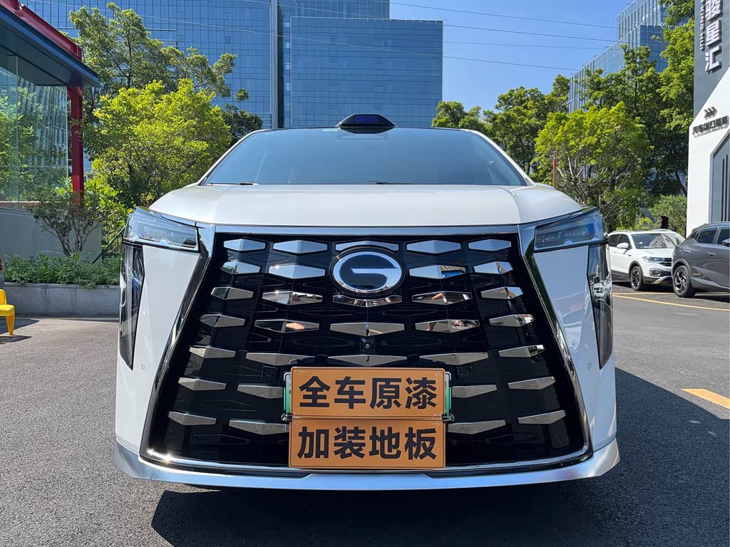 GAC M8