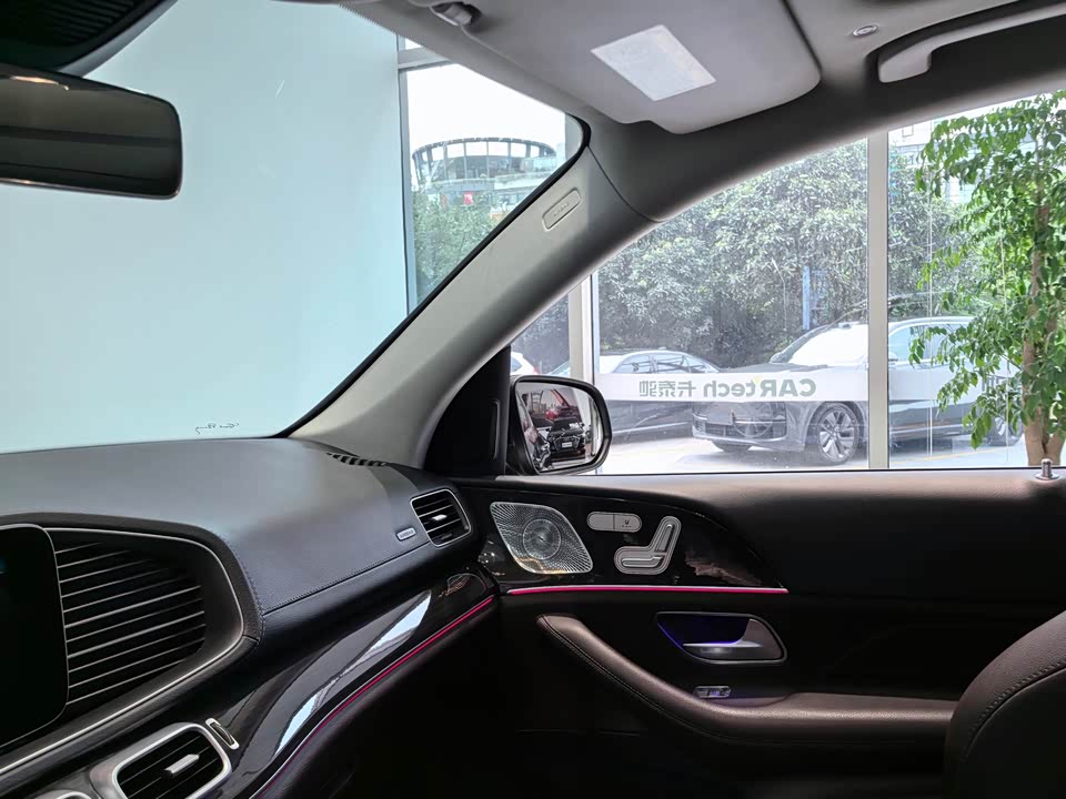 Mercedes-Benz GLE Mercedes-Benz GLE