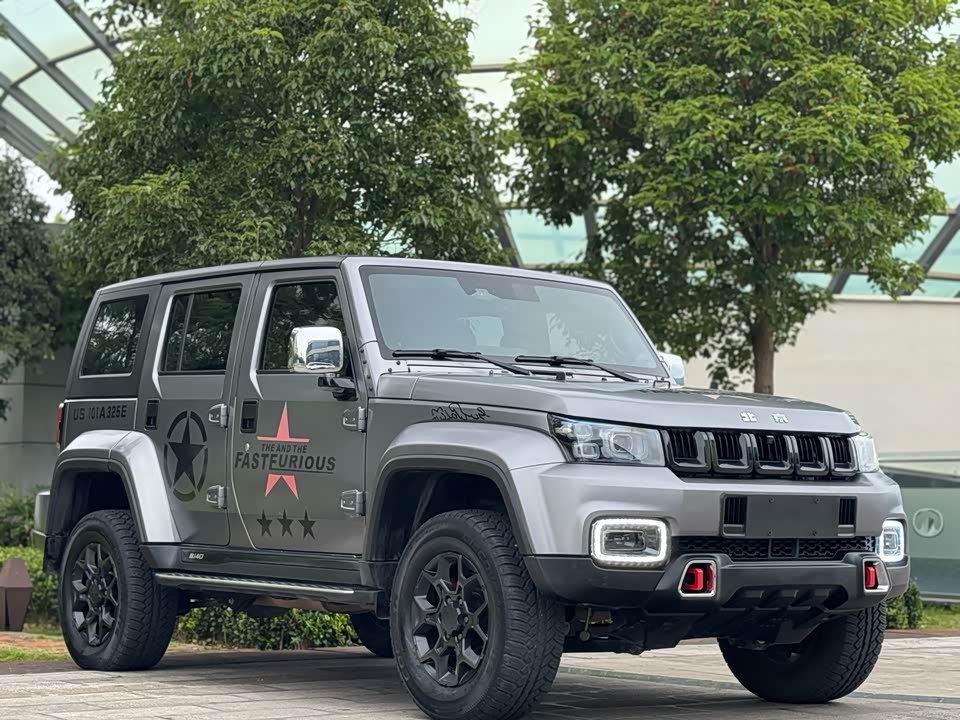Beijing BJ40