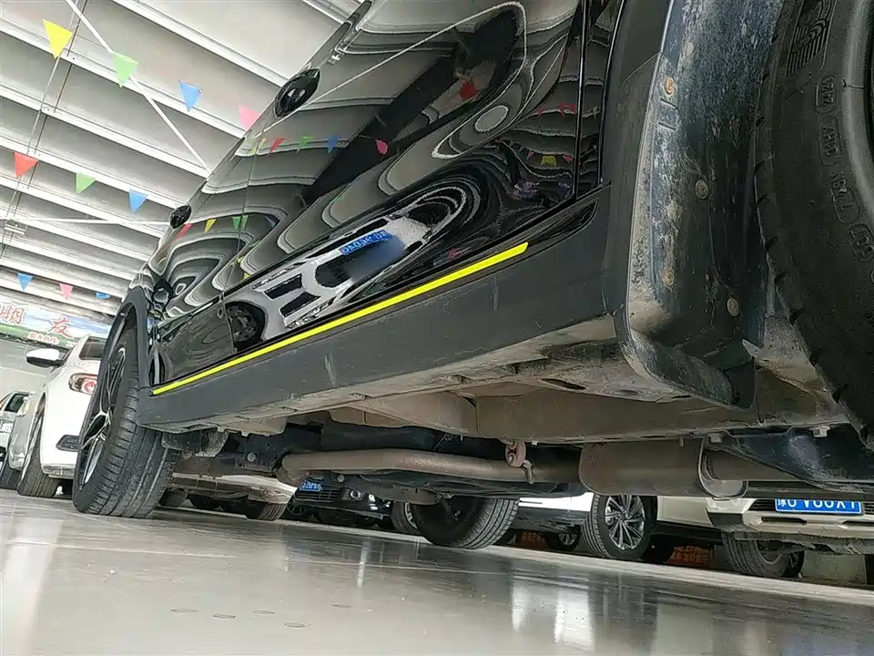 Roewe RX5 Roewe RX5
