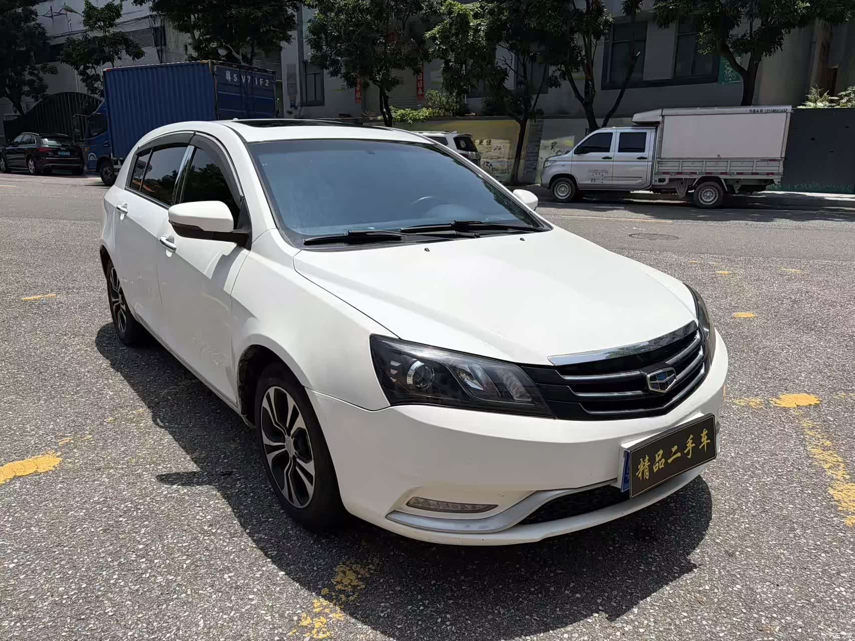 Geely Emgrand, 2015 3