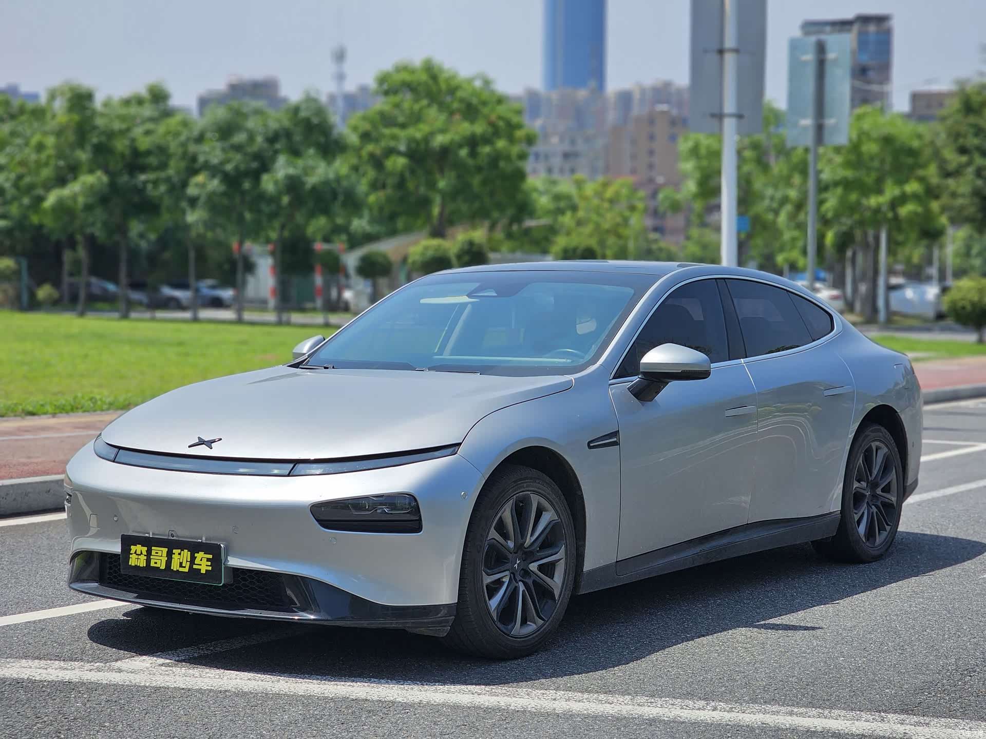 Xpeng P7
