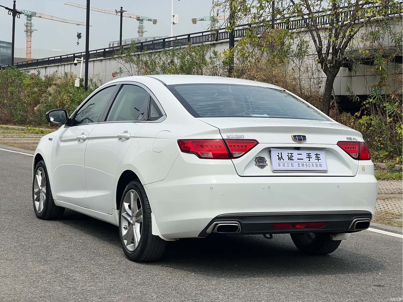 Geely Emgrand, 2017 7