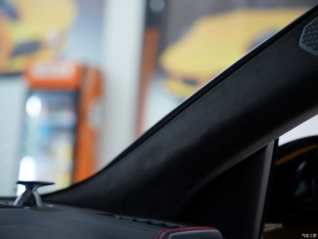 Lamborghini Urus, 2021 14
