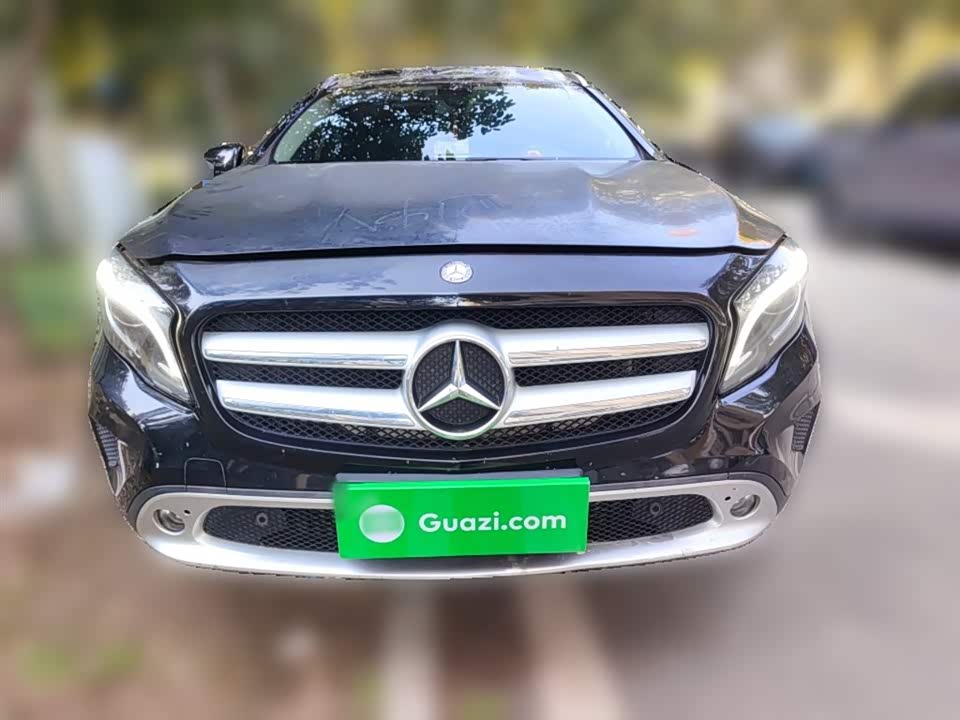 Mercedes-Benz GLA