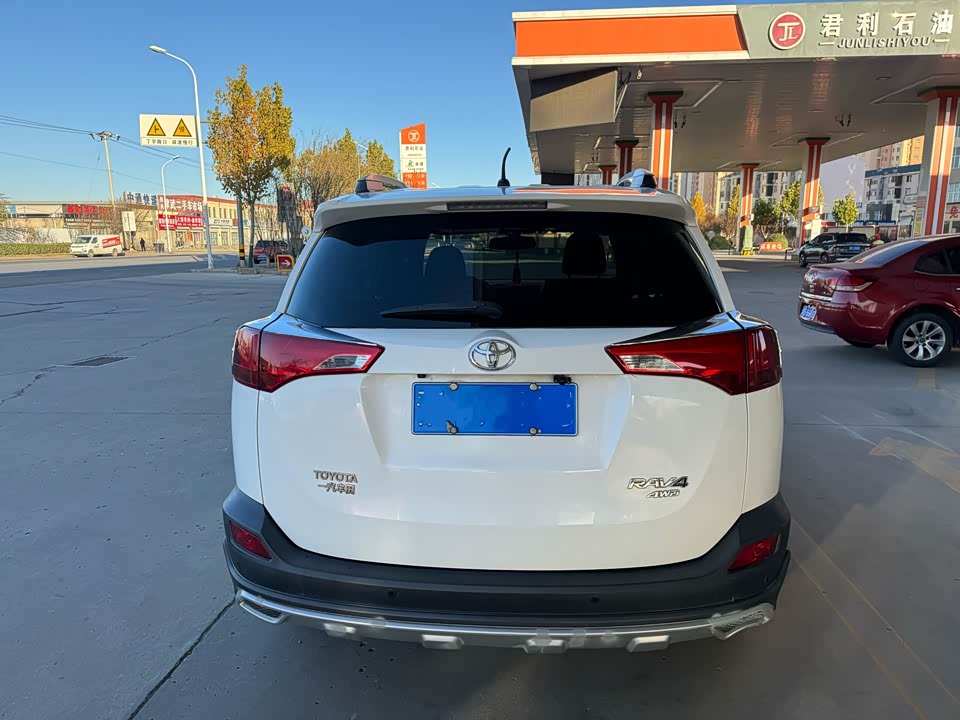Toyota RAV4 Rongfang