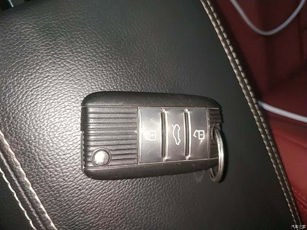 Roewe RX5, 2020 9