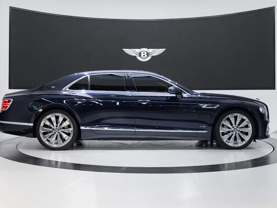 Bentley Flying
