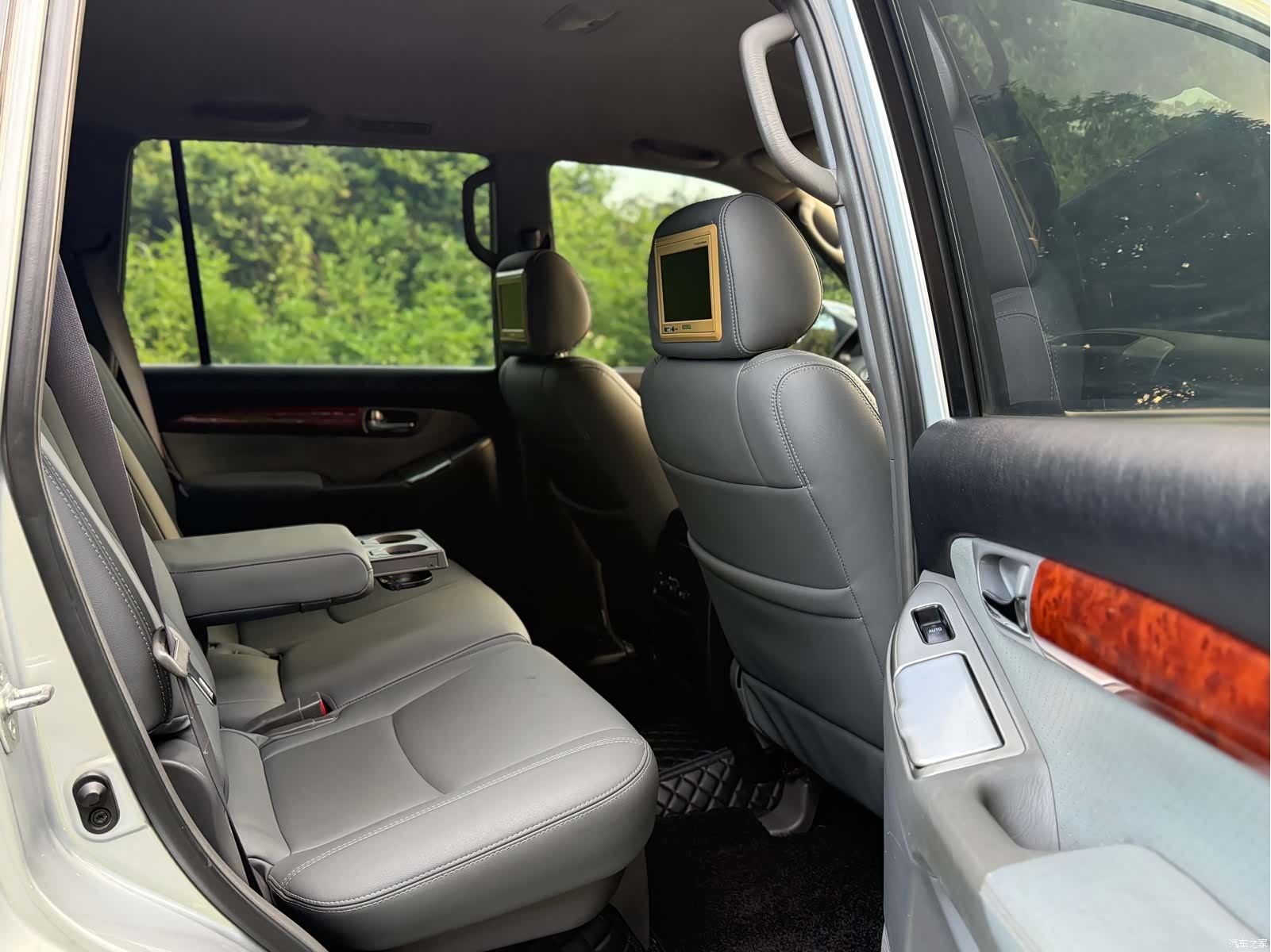 Toyota Prado, 2008 14