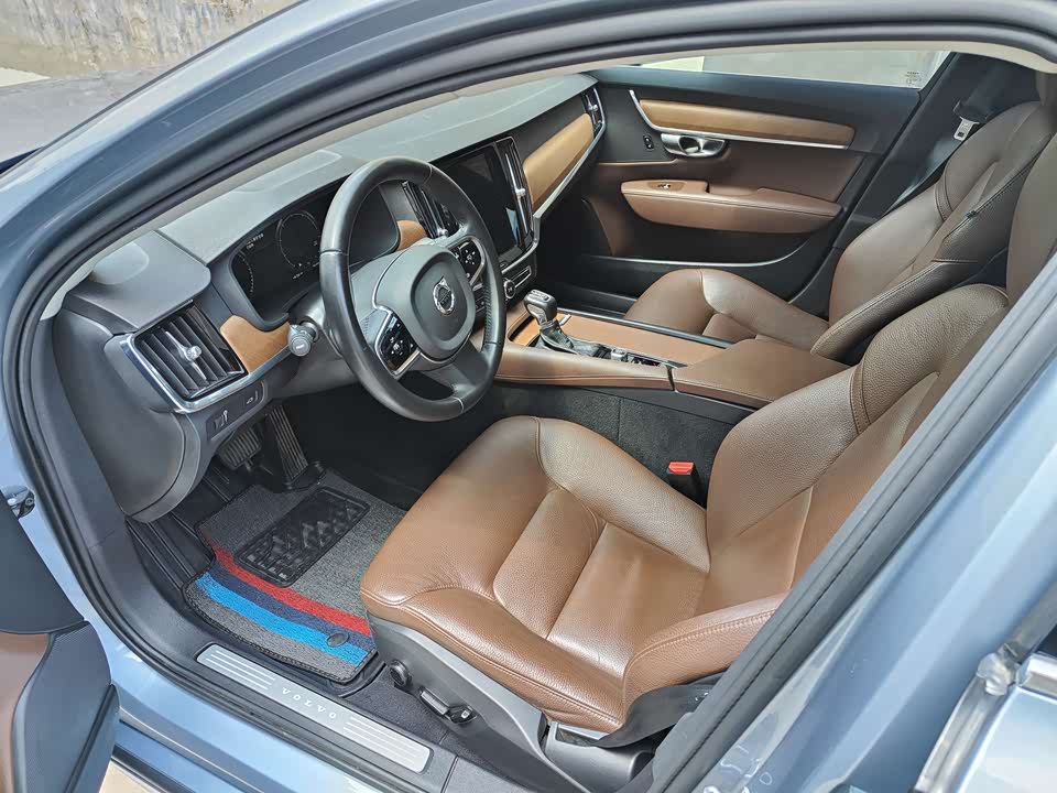 Volvo S90 Volvo S90
