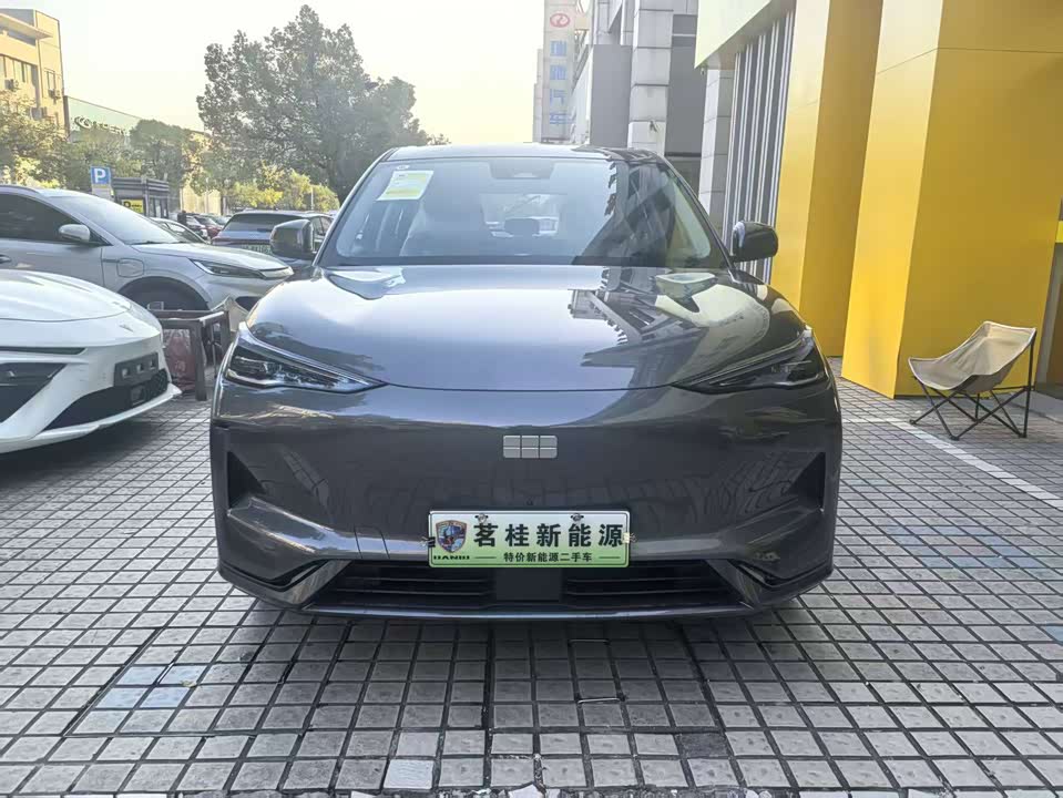 Geely Galaxy Galaxy E5