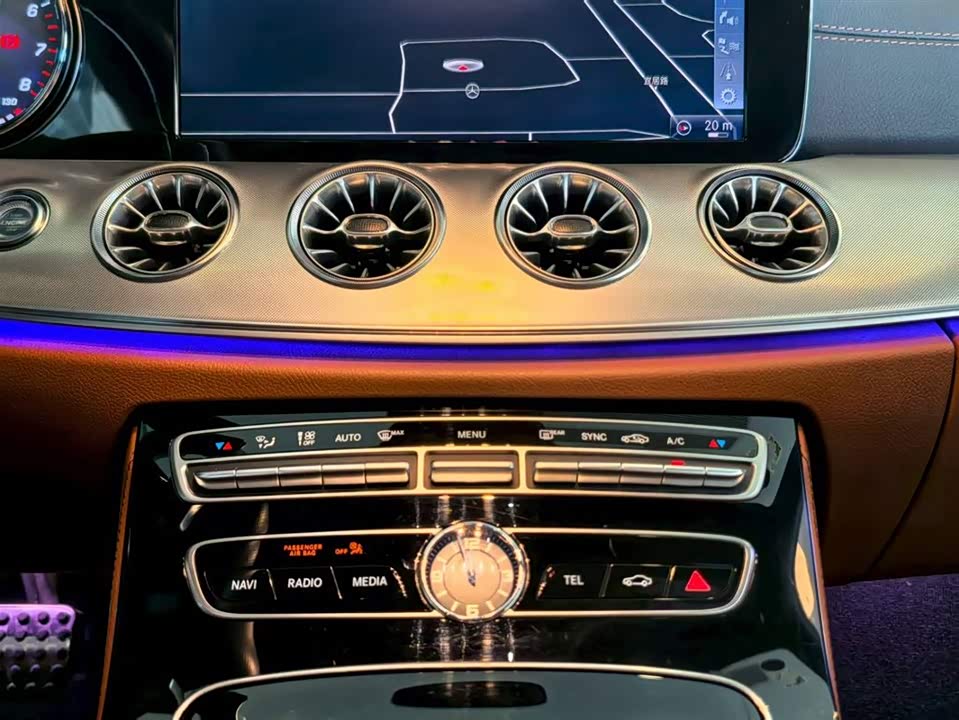 Mercedes-Benz E-class Mercedes-Benz E-class