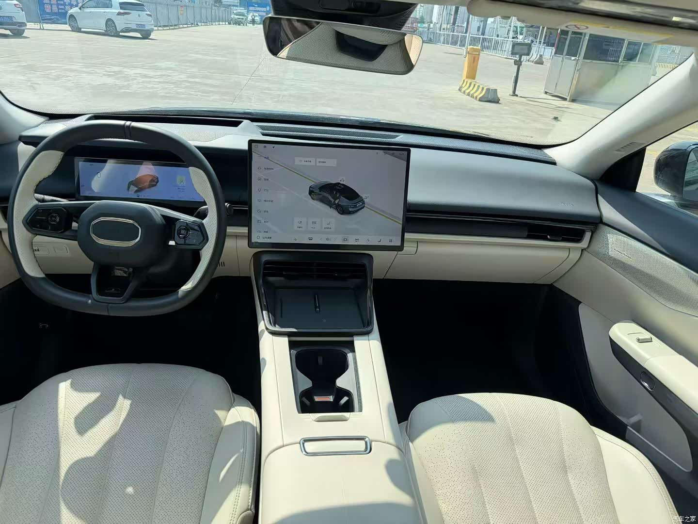 Lynk & Co 02, 2024 все фото