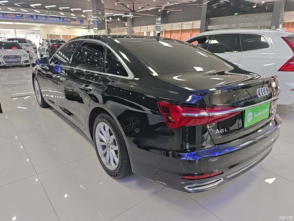 Audi A6L, 2021 все фото