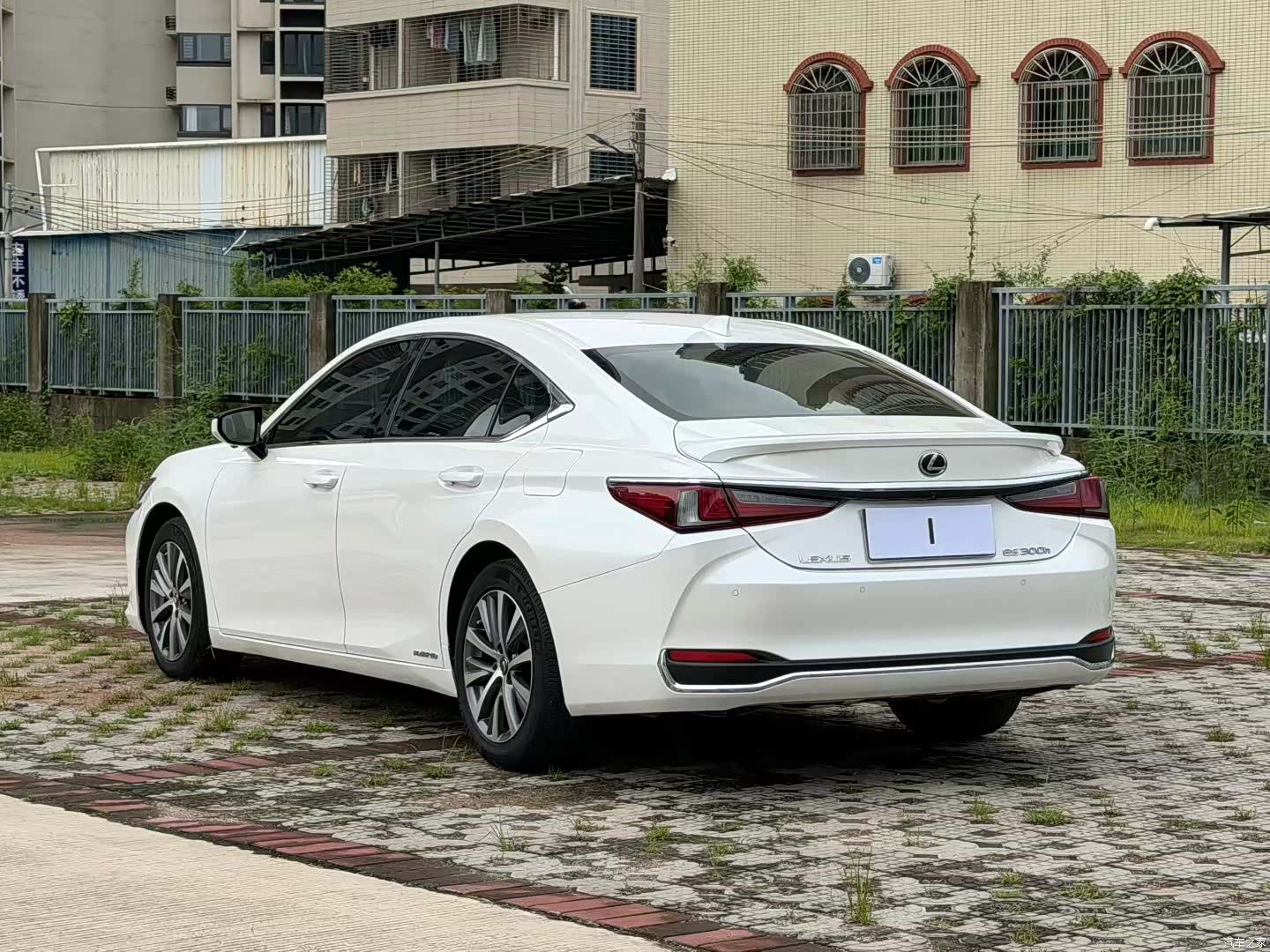 Lexus ES, 2020 8