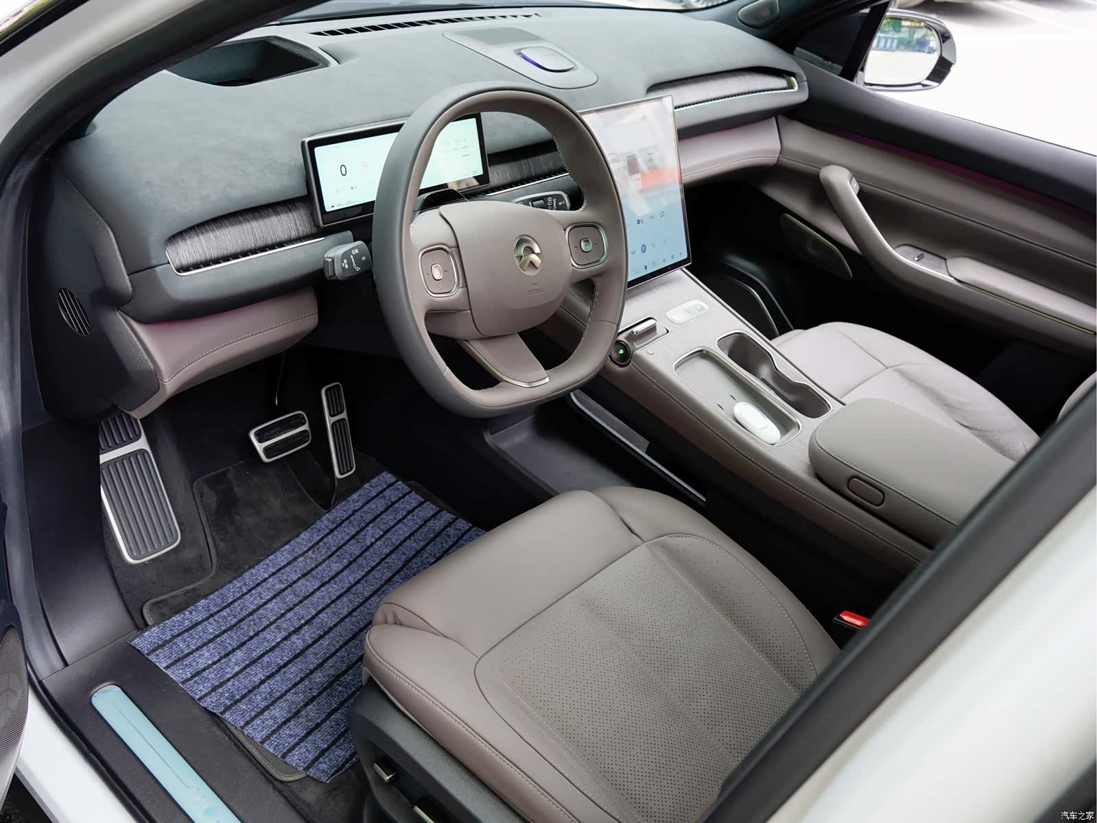 NIO ES7, 2022 10
