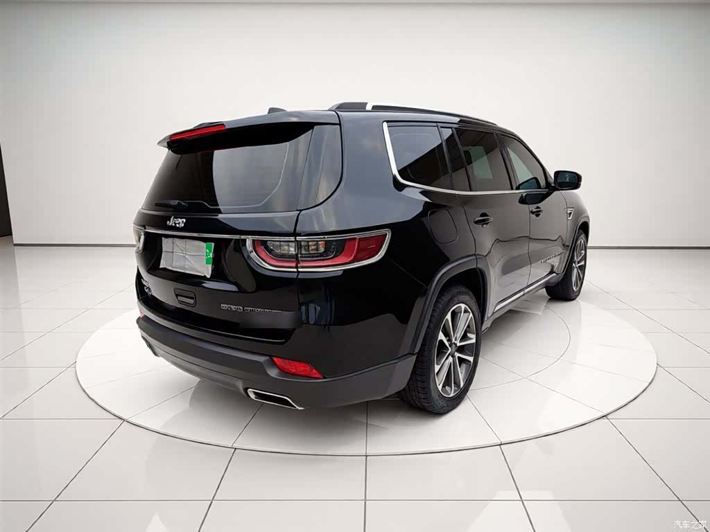 Jeep Grand Commander, 2019 6