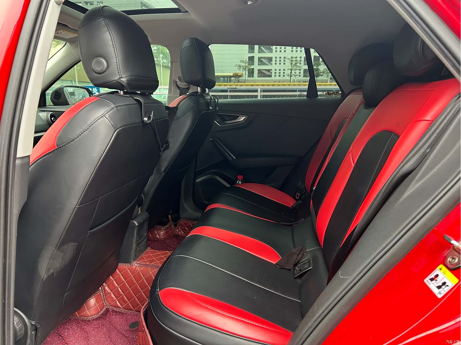 Audi Q2L, 2019 12