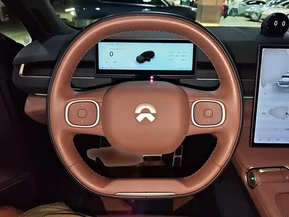 NIO ES8 NIO ES8