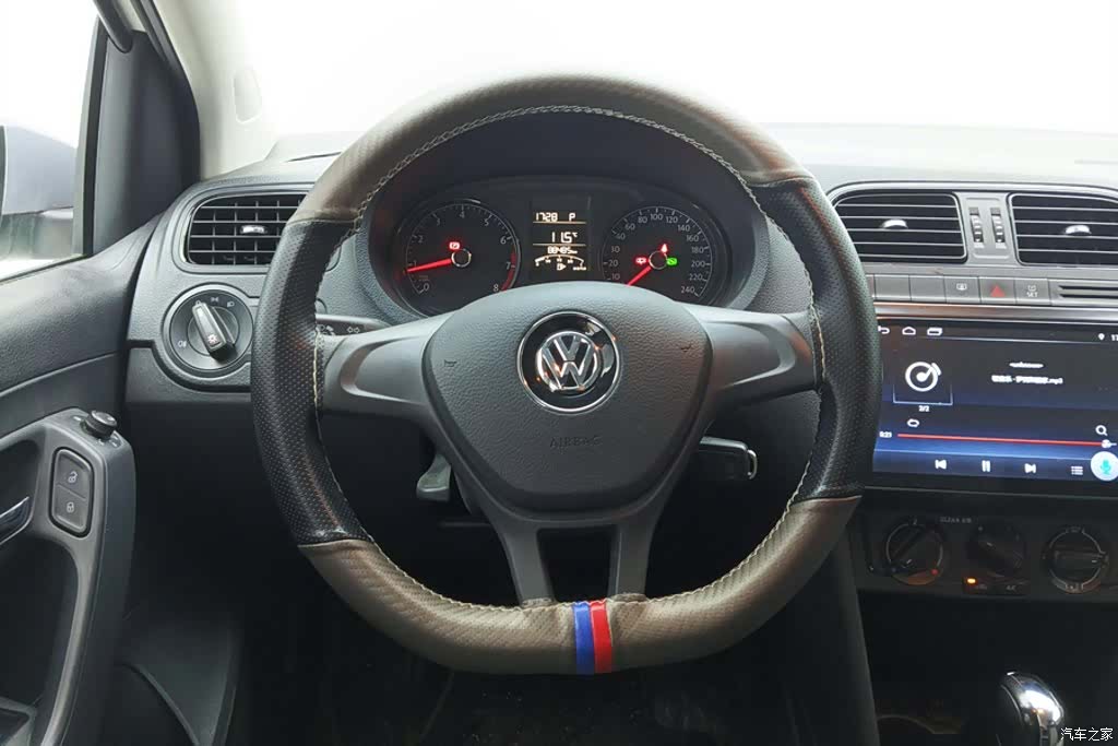 Volkswagen Polo, 2019 15