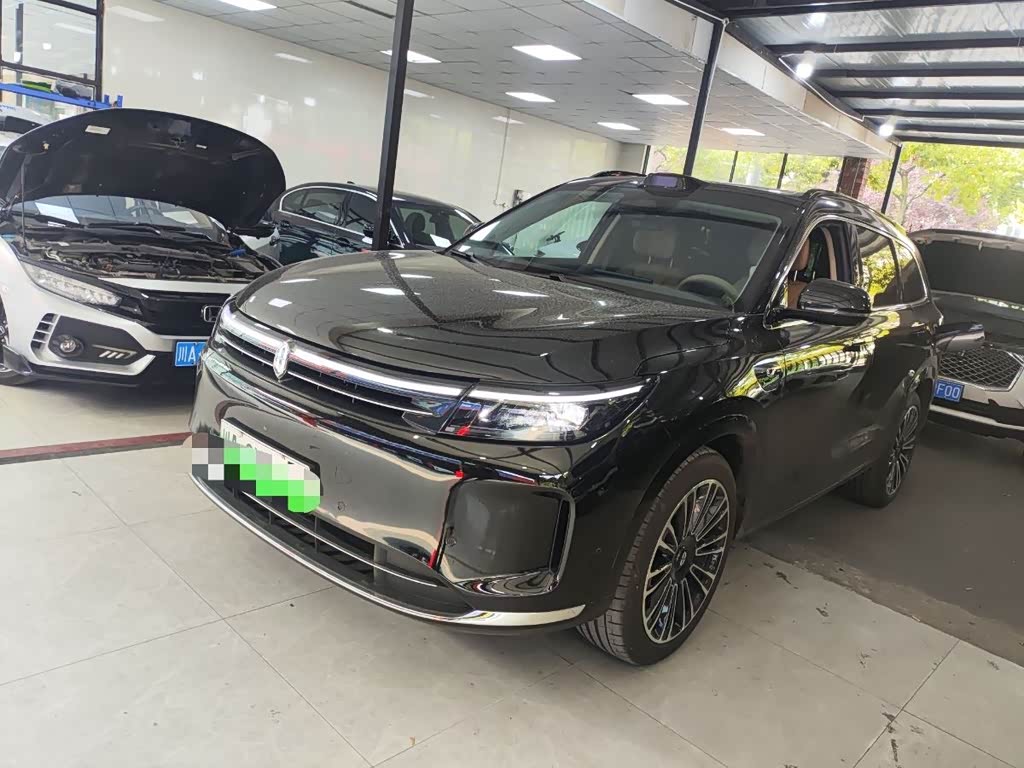 AITO M7