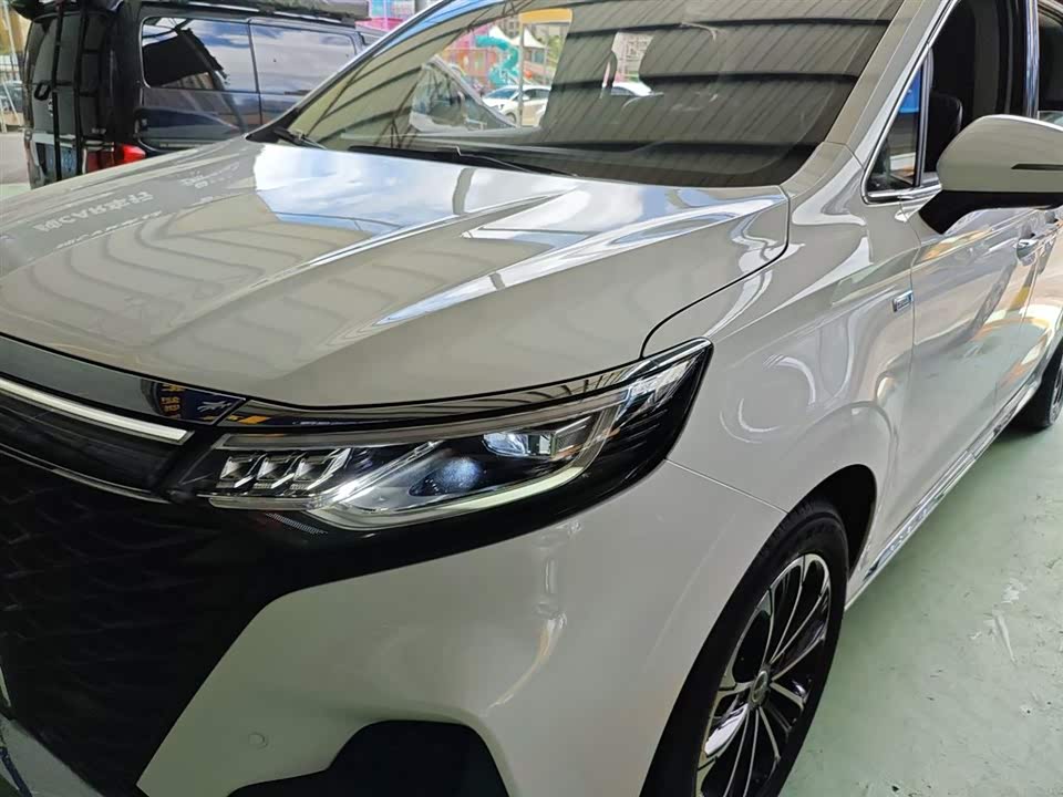 Roewe iMAX8 Roewe iMAX8