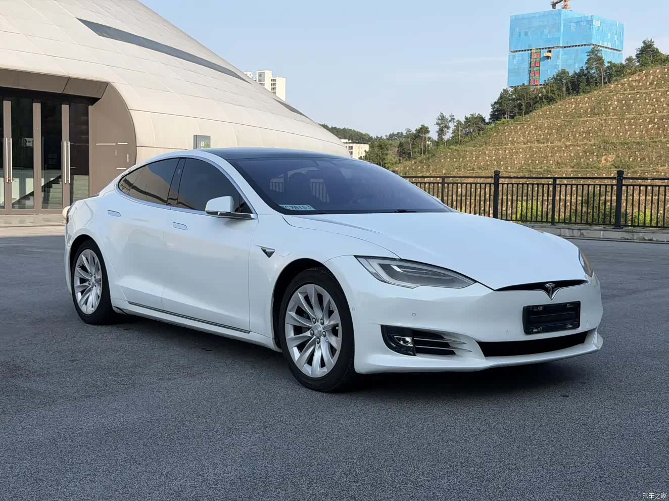 Tesla Model S, 2019 3