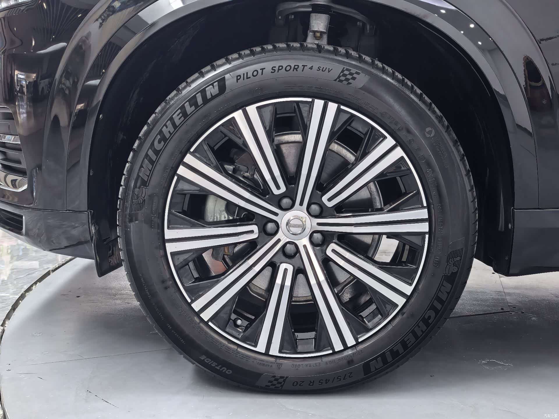 Volvo XC90, 2024 24