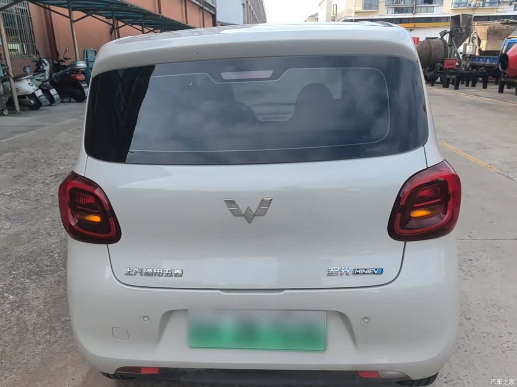 Wuling MINIEV, 2025 4