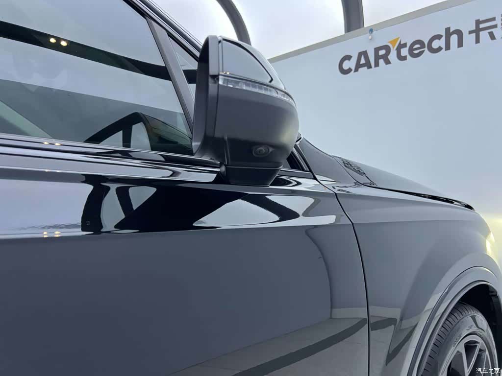 Audi Q7, 2024 22