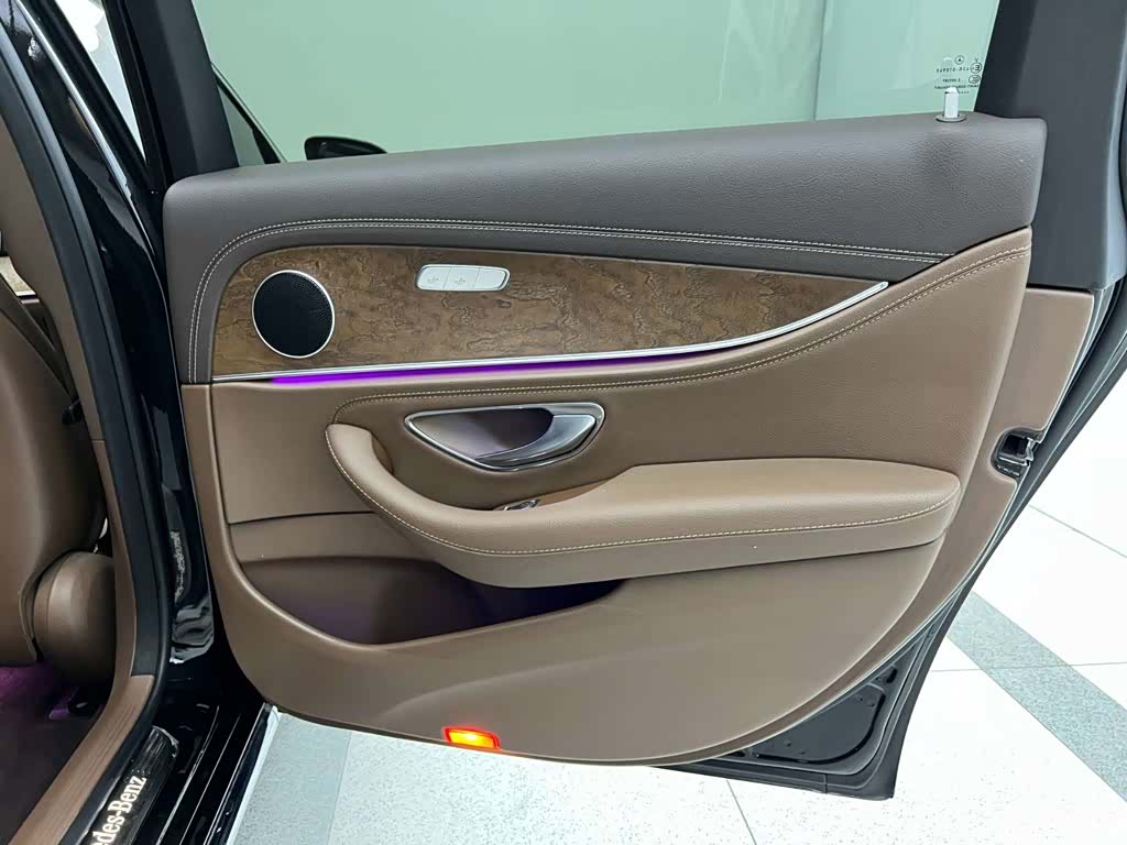 Mercedes-Benz E-Class, 2019 17