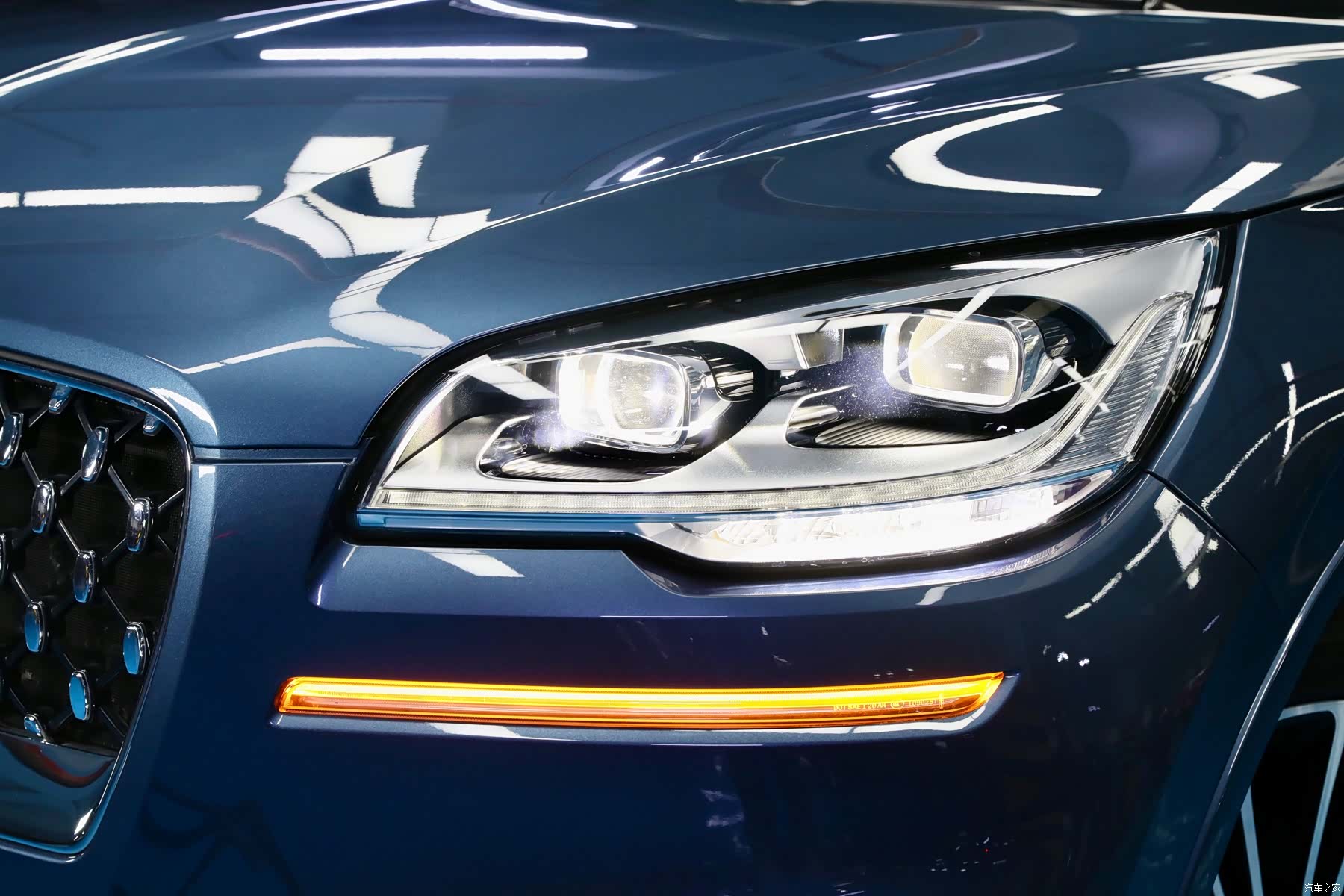 Lincoln Aviator, 2020 4